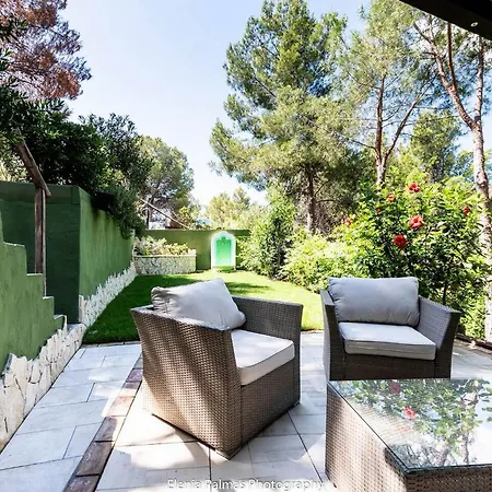Villa Premium Eleonora, 250m To *